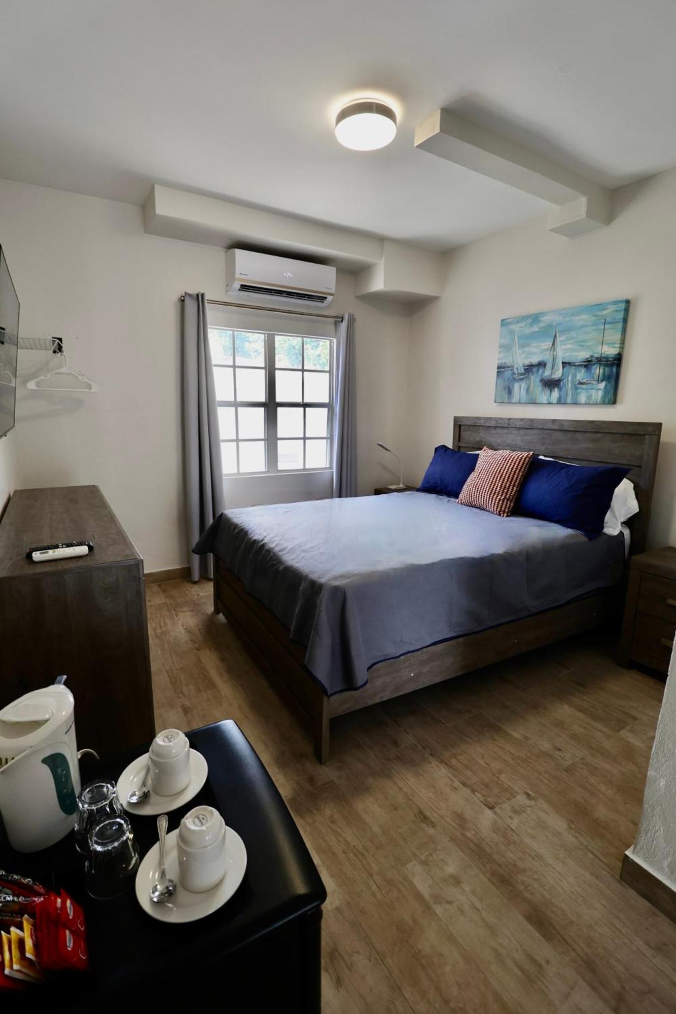 מלון English Harbour The Moxy מראה חיצוני תמונה